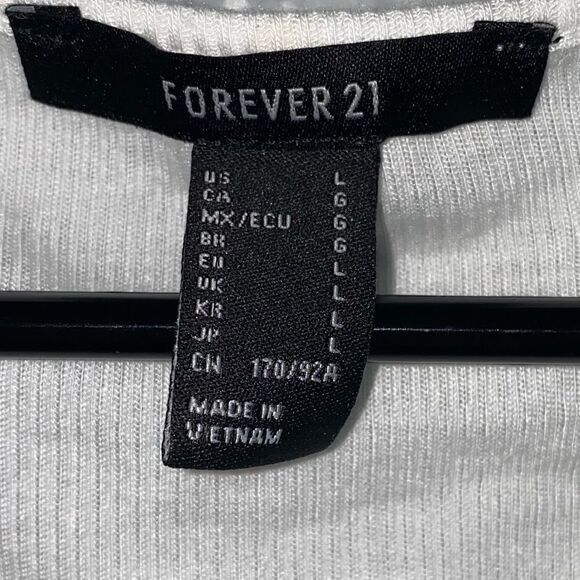 Forever 21 Womens Scoop Neck Sleeveless Ruffle Hem Ribbed Tank Top White Large - Picture 5 of 5